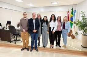 Equipe de Torres visita Joaçaba para conhecer gestão da saúde premiada