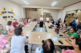 Curso de Inclusão Digital para Pessoa Idosa aborda golpes digitais e patrimoniais