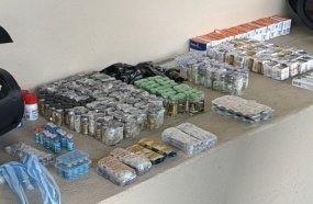 Motorista é preso com R$ 35 mil em medicamentos e anabolizantes na SC-283
