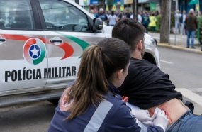 Homem é ferido com prego após briga durante o desfile de 7 de Setembro