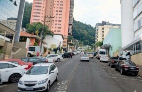 Vereadores cobram soluções para o trânsito e estacionamento no entorno do HUST