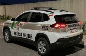 Mulher leva soco do marido e tem veículo danificado após pedir o divórcio