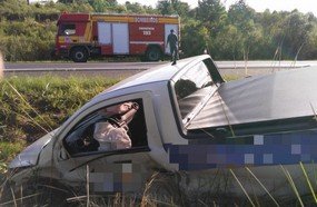 Colisão entre veículos deixa dois feridos na BR-282