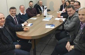 Presidente da FCDL parabeniza CDL/Herval por conquista estadual