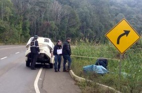 Mulher encontrada morta pode ter sido vitima de acidente