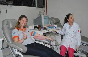 Equipe Andrade doa sangue no Dia do Amigo