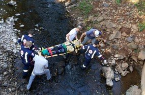 Mulher passa mal e cai de ponte em Erval Velho