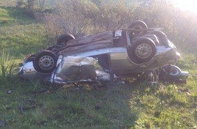 Jovem de 21 anos morre em capotamento na SC-452