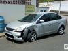 Motorista embriagado capota após atingir dois veículos