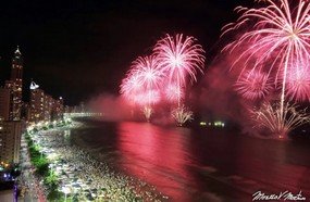 Balneário Camboriú cancela queima de fogos no Réveillon