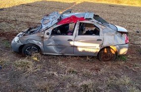 Veículo de Joaçaba capota e deixa quatro feridos na BR-470