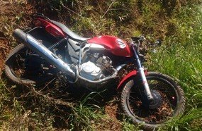 Motorista foge após acidente que deixou motociclista ferido