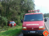 Motorista perde controle e bate contra árvore na BR-153