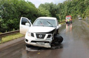 Veículo de Capinzal se envolve em acidente com feridos na BR-282