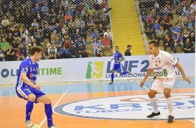 Joaçaba Futsal enfrenta o Carlos Barbosa neste sábado pela LN