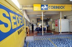 Governo abre estudos para privatizar Correios
