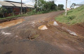 Acesso a maior empresa de Joaçaba em situação de abandono