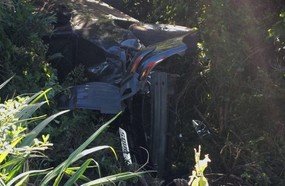 Motorista capota veículo em Água Doce