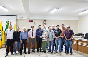 Câmara de Vereadores homenageia hervalense centenária