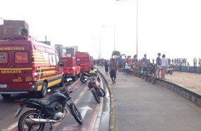 Helicóptero da Globo cai e mata duas pessoas no Recife