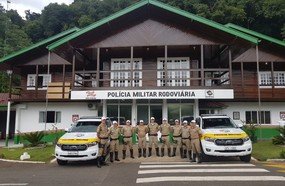 Polícia Rodoviária de Ibicaré recebe viaturas e equipamentos