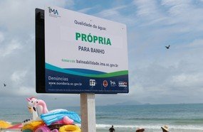 Litoral catarinense tem 68% dos pontos favoráveis para banho