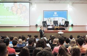 Estudantes ingressantes são recebidos na Unoesc