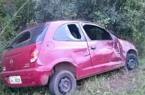 Colisão entre veículos deixa mulher ferida na BR-282