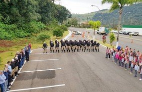 Polícia Rodoviária realiza solenidade para divulgar Maio Amarelo