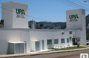 Vereador solicita melhorias na parte externa da UPA
