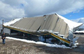 Prejuízos com a neve: município do Planalto Norte em situação de emergência