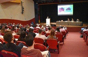 Acadêmicos de medicina participam do Congresso de Cirurgia