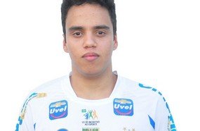 Joaçaba Futsal contrata pivô Vitão para 2017