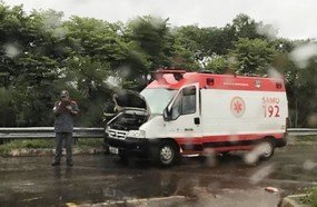 Ambulância do SAMU de Jaborá pega fogo em Joaçaba