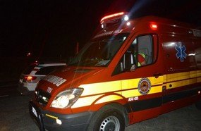 Homem esfaqueado pede socorro em residência de Herval