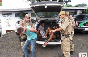 Polícia Militar prende traficantes no Vila Rica em Herval
