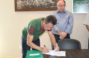 Assinada ordem de serviço para conclusão do Centro de Inovação