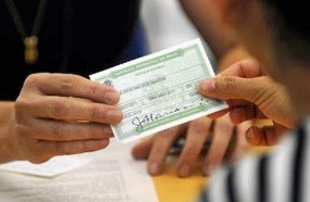 Último dia para fazer ou transferir o título de eleitor