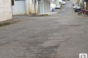 Mascarello pede recapeamento asfáltico na Rua Independência