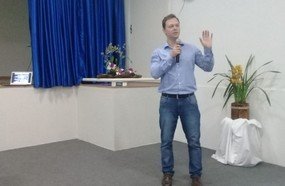 Empreendedor participa de ação no 
