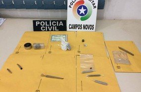 Polícia encontra drogas com jovens que se deslocavam para festa rave