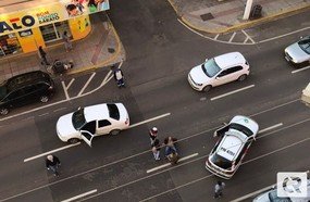 Pedestre é atropelado na Avenida XV de Novembro
