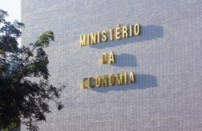 Governo federal coloca à venda 53 imóveis em todo o país