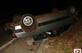 Capotamento no Acesso Egídio Pozzobon