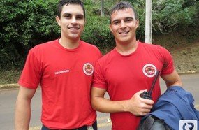 Bombeiros e PM salvam vida de jovem que se jogou no Rio do Peixe
