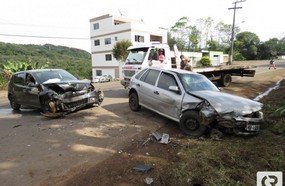 Colisão entre veículos deixa um ferido em Herval d´Oeste