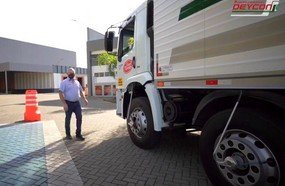 Vídeo do Grupo Pegoraro homenageia motoristas