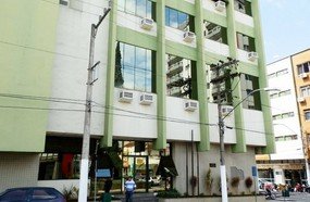 Juiz de Joaçaba condena estado a indenizar alunos ofendidos por professor