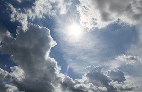 Sexta-feira deve ser de sol com pancadas isoladas de chuva