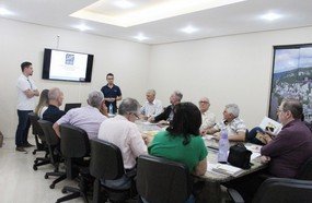 Prefeitura realiza reunião com o IBGE sobre o Censo 2020